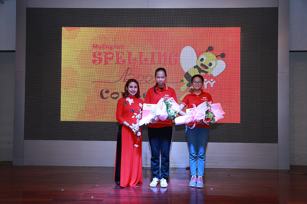 Cuộc thi Spelling Bee và chương trình từ thiện